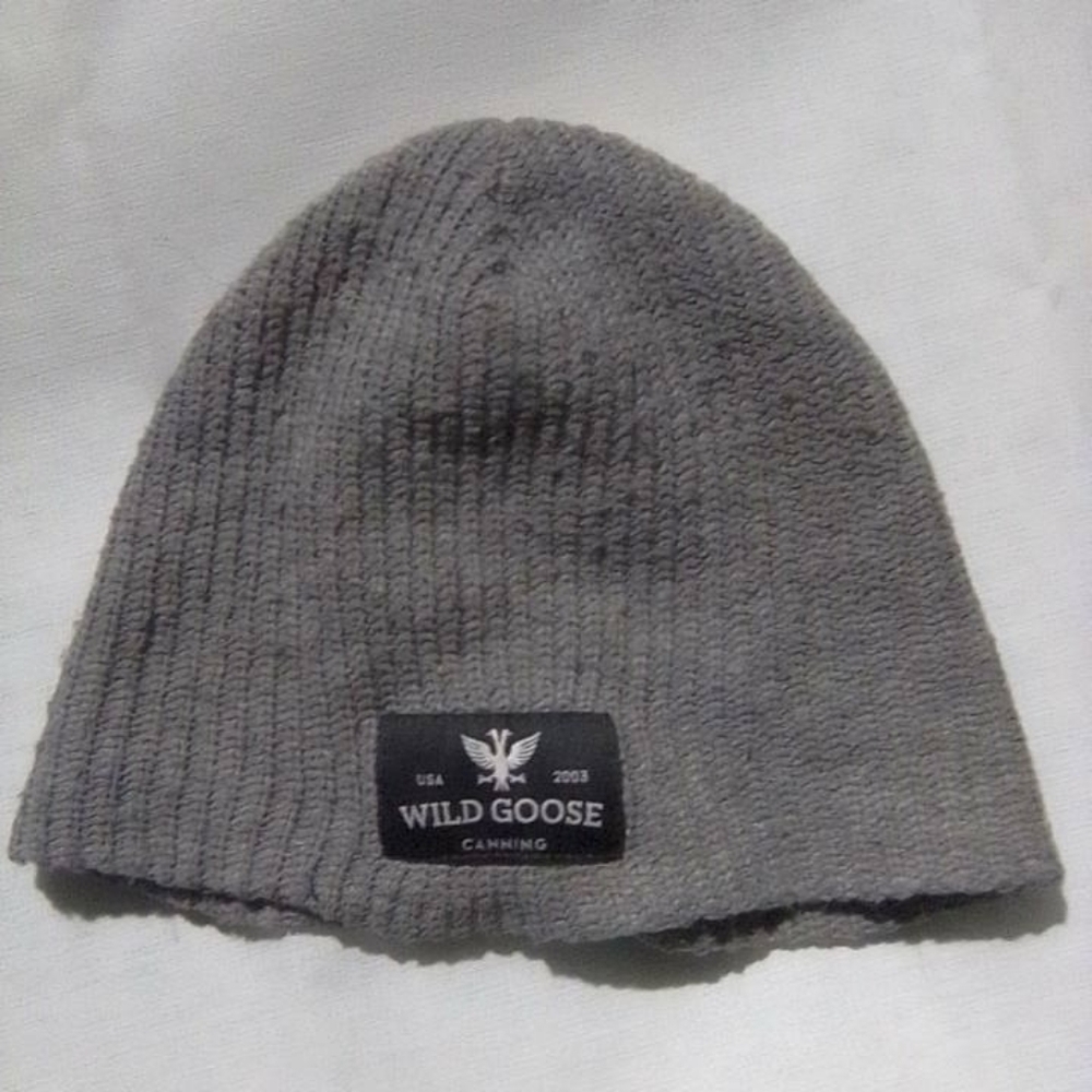 Decky Wild Goose Canning 2003 Logo Gray Beanie Hat